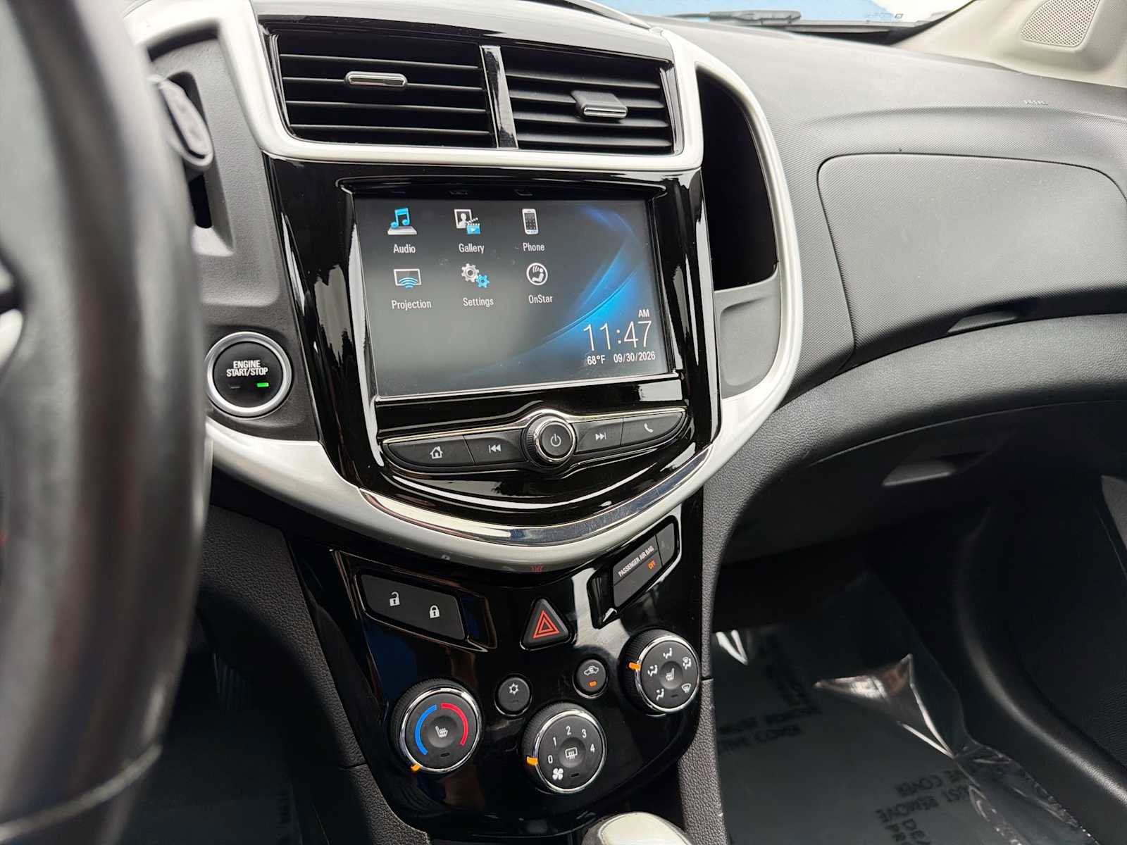 Used 2017 Chevrolet Sonic Premier w/ Driver Confidence Package FWD image 23