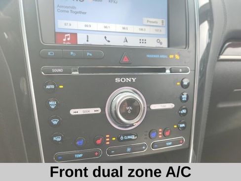 Used 2017 Ford Explorer Platinum image 7