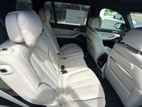 New 2026 BMW X7 M60i AWD/4WD image 17