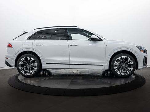 New 2026 Audi Q8 Premium Plus image 3