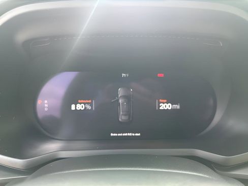 Used 2021 Polestar Polestar 2 image 33