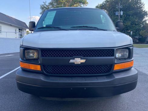 Used 2013 Chevrolet Express 1500 image 7