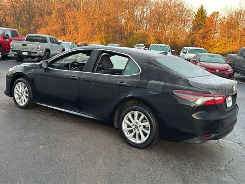 Used 2024 Toyota Camry LE image 8