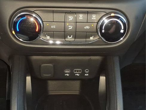 Used 2023 Chevrolet TrailBlazer LT w/ Driver Confidence Package FWD image 20