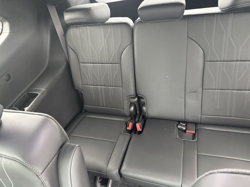 New 2026 Buick Enclave Avenir image 33