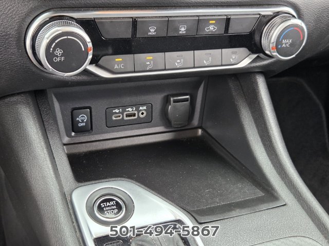 Used 2024 Nissan Sentra SV FWD image 19
