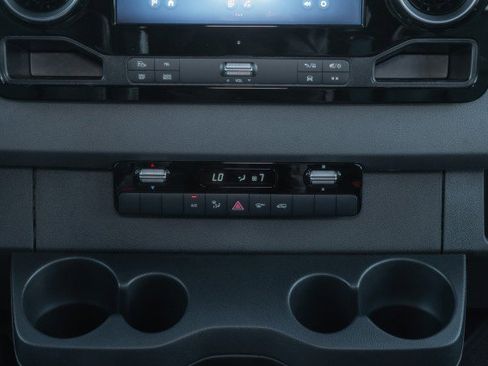 New 2025 Mercedes-Benz Sprinter 2500 image 20