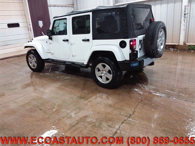 Used 2012 Jeep Wrangler Unlimited Sahara w/ Dual Top Group AWD/4WD image 5