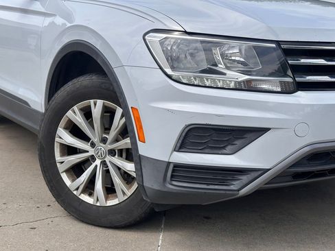 Used 2019 Volkswagen Tiguan S image 4