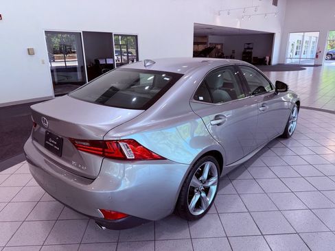 Used 2014 Lexus IS 350 w/ Navigation Package RWD image 12