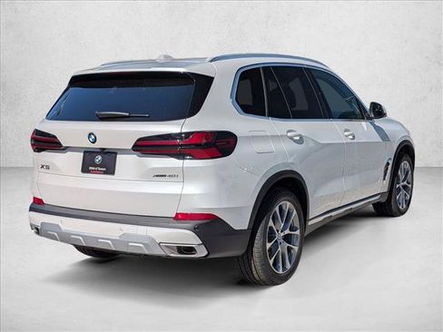 New 2026 BMW X5 xDrive40i w/ Climate Comfort Package AWD/4WD image 2