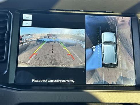 Used 2023 Ford Bronco Wildtrak image 14