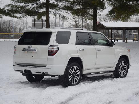 Used 2018 Toyota 4Runner Limited image 27