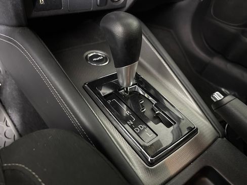 Used 2025 Mitsubishi Outlander Sport ES AWD/4WD image 19