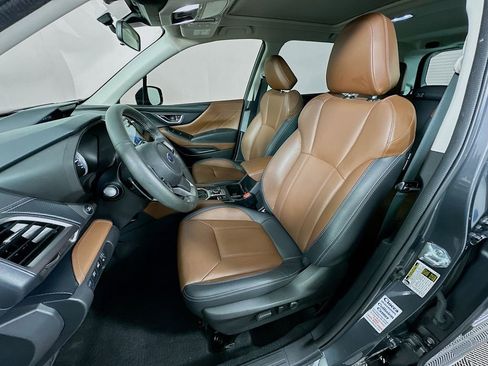 Used 2023 Subaru Forester Touring image 21