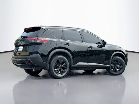 Used 2023 Nissan Rogue SV w/ SV Premium B Package AWD/4WD image 2