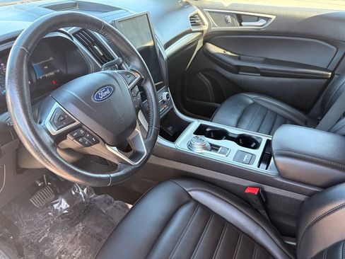 Used 2022 Ford Edge SEL AWD/4WD image 16