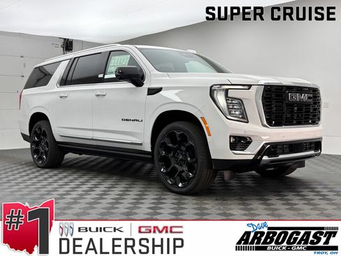 New 2026 GMC Yukon XL Denali w/ Denali Reserve Package AWD/4WD image 1