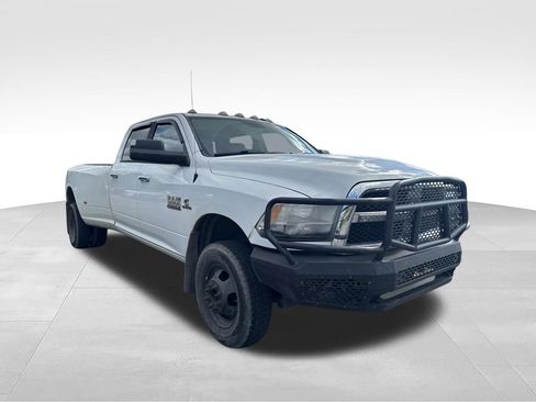 Used 2015 RAM 3500 SLT AWD/4WD image 5