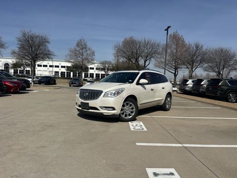 Used 2014 Buick Enclave Premium w/ Trailering Provision Package image 3