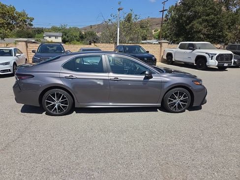 Used 2024 Toyota Camry SE FWD image 6