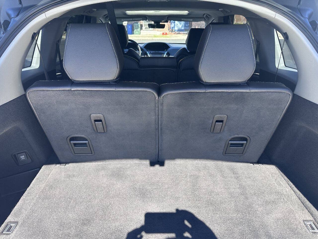 Used 2020 Acura MDX w/ Technology Package AWD/4WD image 7