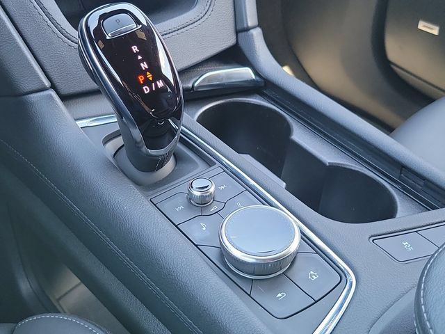 Certified 2025 Cadillac XT6 Luxury AWD/4WD image 27