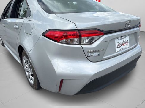 Used 2024 Toyota Corolla LE FWD image 35