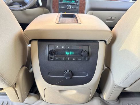Used 2009 Chevrolet Tahoe LT AWD/4WD image 33
