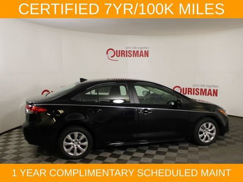 Used 2025 Toyota Corolla LE FWD image 8