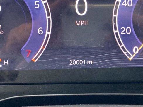 Used 2024 Jeep Grand Cherokee L Limited image 22