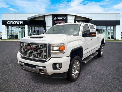 Used 2019 GMC Sierra 2500 Denali w/ Duramax Plus Package