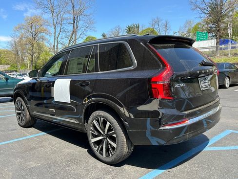 New 2026 Volvo XC90 B5 Core w/ Protection Package AWD/4WD image 4