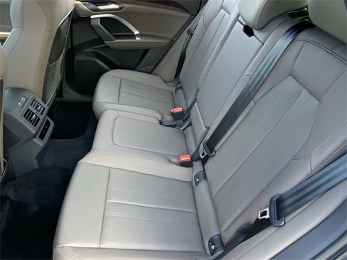 Used 2025 Audi Q5 Premium Plus image 19