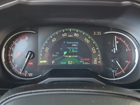 Used 2025 Toyota RAV4 LE FWD image 18