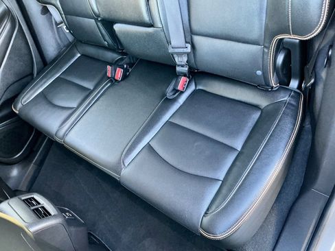 Used 2024 GMC Terrain AT4 w/ Infotainment Package II image 30