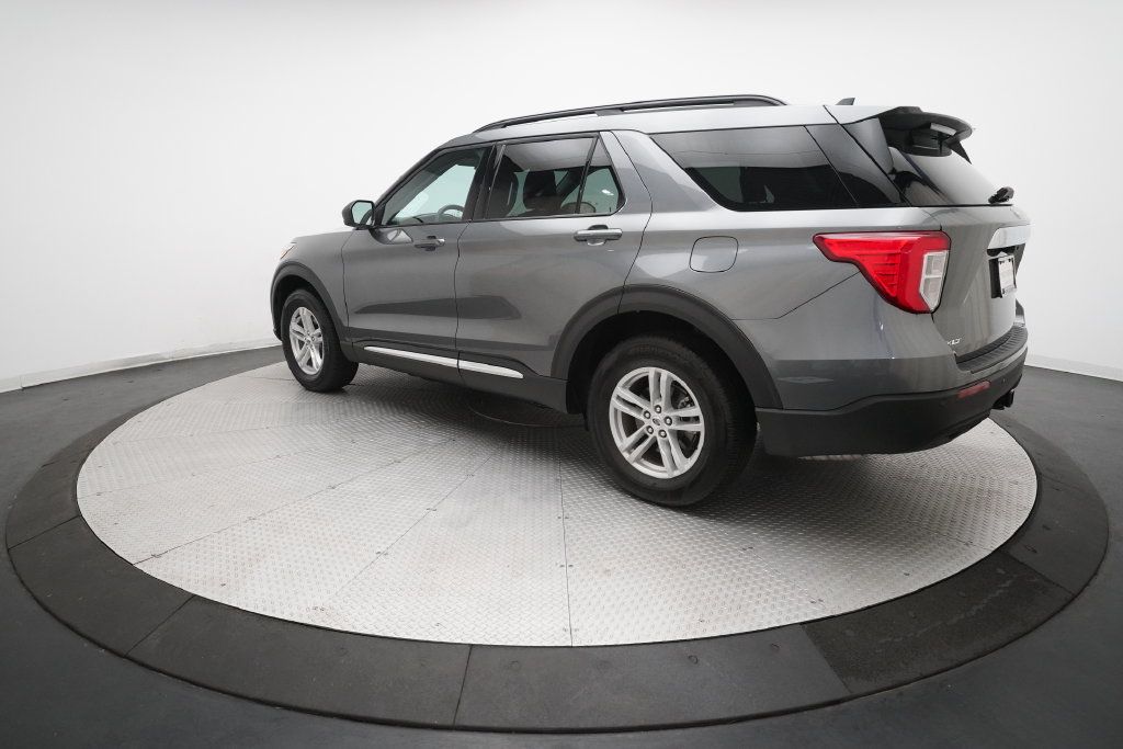 Used 2024 Ford Explorer XLT w/ Class IV Trailer Tow Package AWD/4WD image 33