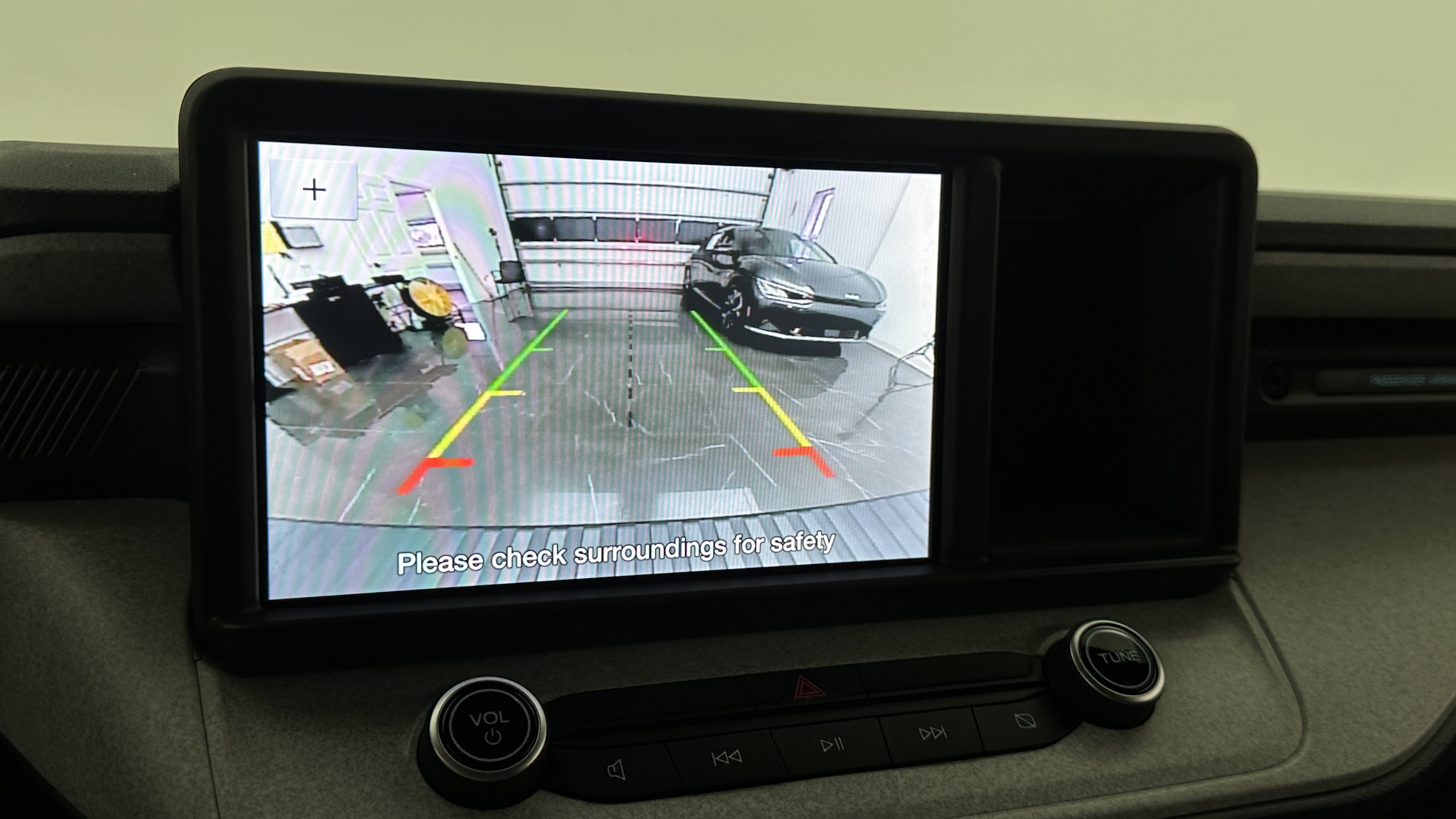 Used 2023 Ford Maverick XLT FWD image 19