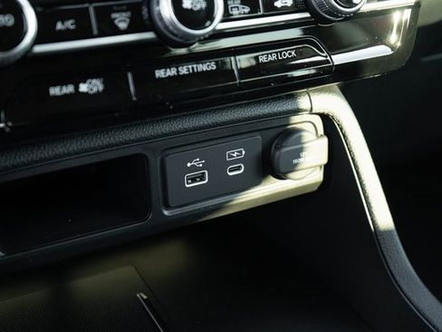 New 2025 Honda Pilot EX-L image 26