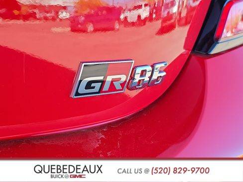 Used 2024 Toyota GR86 Premium image 8