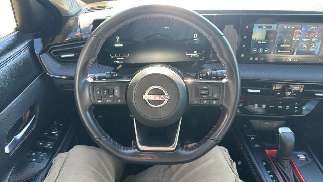 Used 2026 Nissan Kicks SR w/ Cold Weather Package AWD/4WD image 11