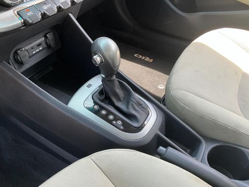 Used 2013 Kia Rio LX w/ PWR Pkg FWD image 17