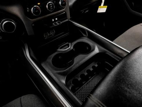 Used 2022 RAM 1500 Big Horn image 24