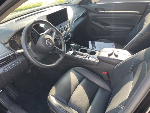 Used 2024 Nissan Altima 2.5 SL FWD image 10