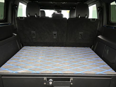 Used 2022 Ford Bronco Wildtrak image 17