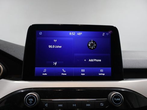 Used 2021 Ford Escape SE image 24