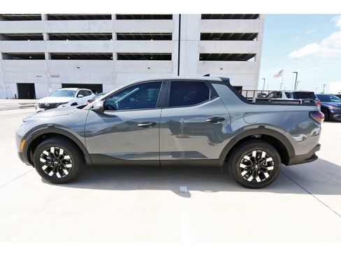 Certified 2026 Hyundai Santa Cruz SE FWD image 6