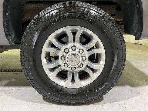 Used 2017 RAM 2500 Laramie AWD/4WD image 13