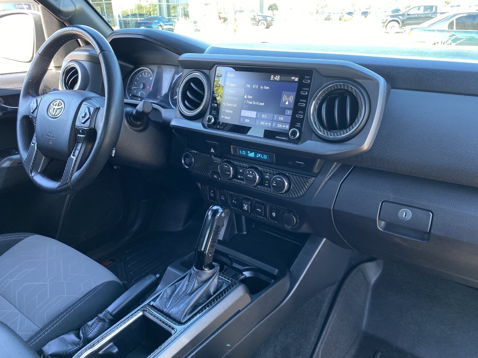 Used 2021 Toyota Tacoma TRD Off-Road w/ Technology Package RWD image 11