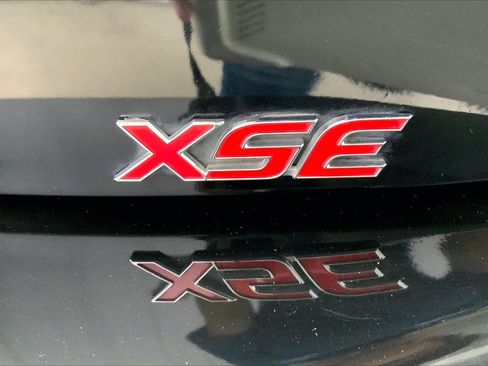 Used 2023 Toyota Corolla XSE FWD image 31